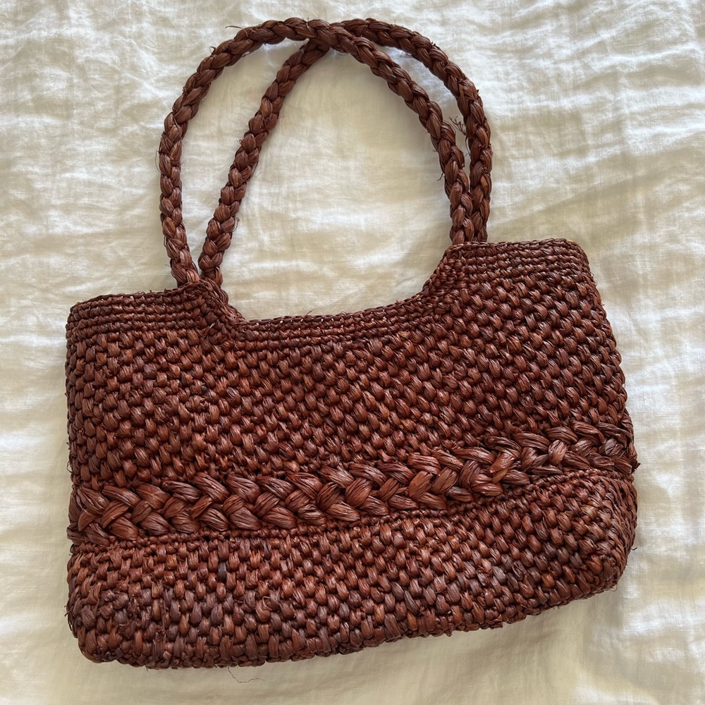 Rouje wicker bag